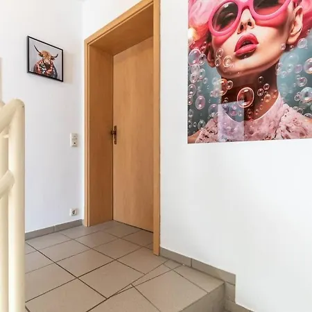 Living Between Heaven And Forest Apartment Bermel